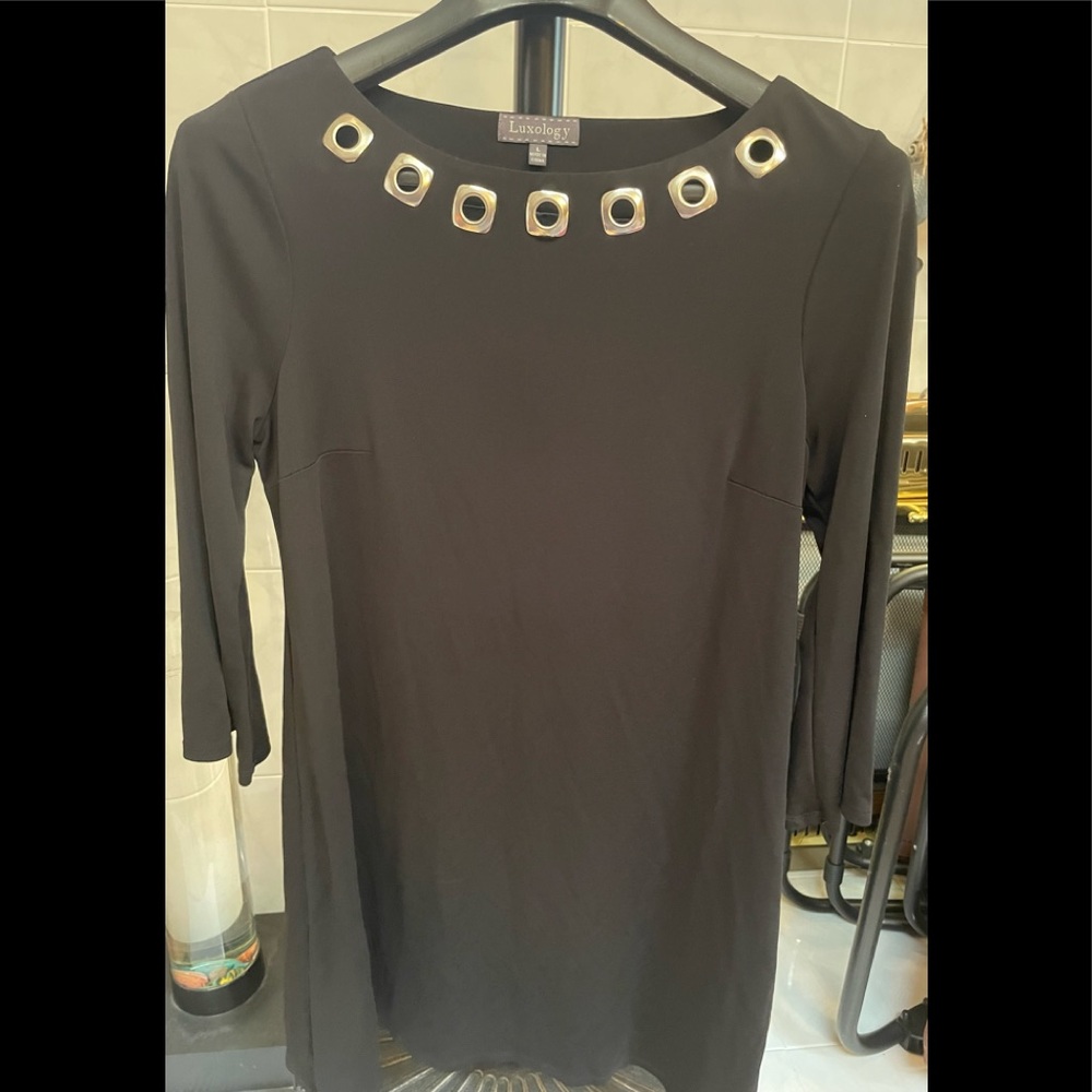 Luxology black long sleeve dress neckline square gromet details